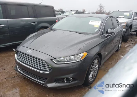 2015 Ford Fusion Hybrid Titanium from USA, damaged, VIN 3FA6P0RU9FR302851